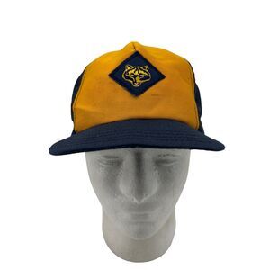 Vintage Boy Scouts CUB Scouts Hat Youth S/M Blue Gold Wolf Embroidered Snapback